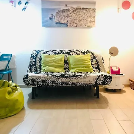 Casa Bikas *